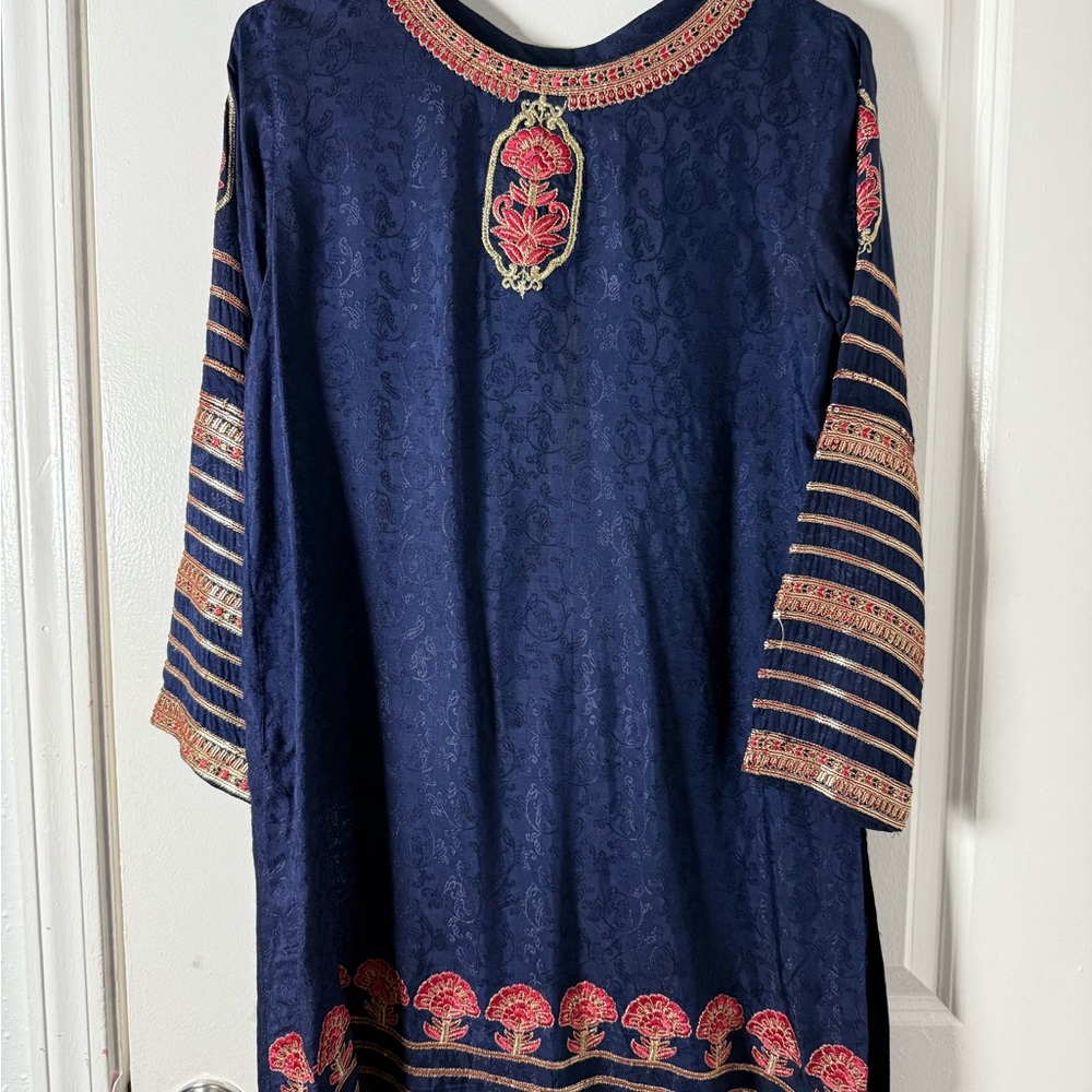 Navy Blue Embroidered Kurta